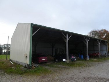 Divers a vendre Séglien 56160 Morbihan 900 m2  158000 euros