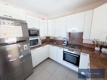 Appartement a vendre Divonne-les-Bains 01220 Ain 128 m2 5 pièces 795000 euros
