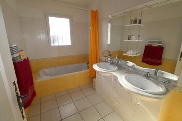 Maison a vendre Bussac-sur-Charente 17100 Charente-Maritime 126 m2 5 pièces 278038 euros