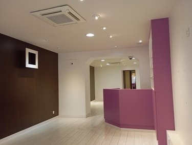 Location fonds et murs commerciaux Bourg-en-Bresse 01000 Ain 66 m2  706 euros