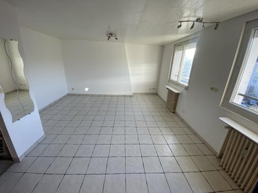 Location appartement Boulogne-sur-Mer 62200 Pas-de-Calais 40 m2 2 pièces 520 euros