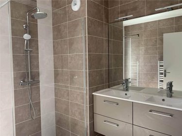 Location appartement Saint-Denis-lès-Bourg 01000 Ain 81 m2 4 pièces 890 euros