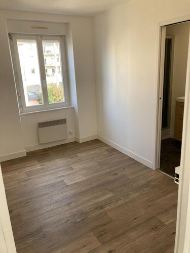 Location appartement Saint-Malo 35400 Ille-et-Vilaine 28 m2 2 pièces 500 euros