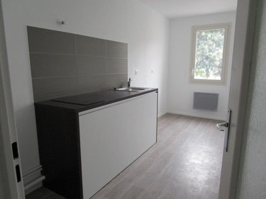 Location appartement Châlons-en-Champagne 51000 Marne 50 m2 2 pièces 570 euros