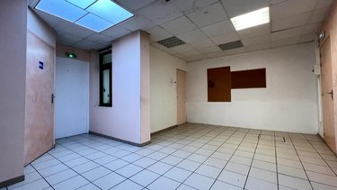 Fonds et murs commerciaux a vendre Templeuve-en-Pévèle 59242 Nord 157 m2  189000 euros