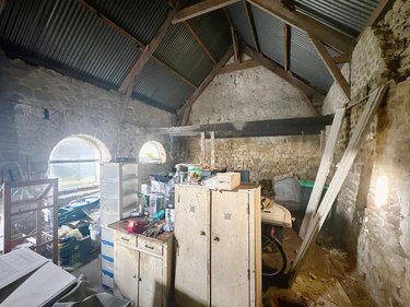 Immeuble a vendre Plouhinec 56680 Morbihan 246 m2  343320 euros