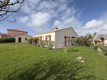 Maison a vendre Saint-Vincent-sur-Jard 85520 Vendée 135 m2 6 pièces 450000 euros