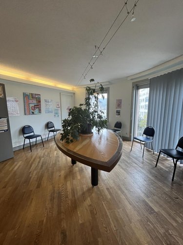 Fonds et murs commerciaux a vendre Besançon 25000 Doubs 437 m2  590000 euros