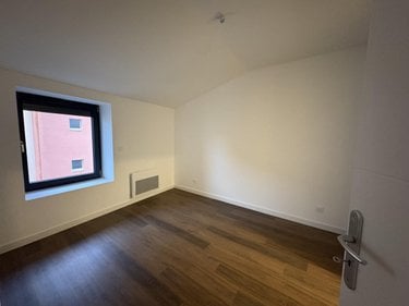 Location appartement Lagnieu 01150 Ain 44 m2 2 pièces 690 euros