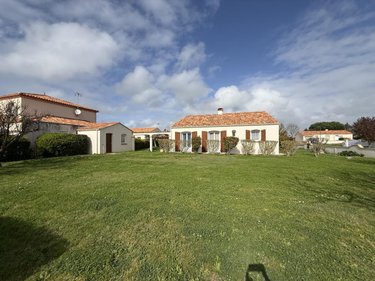 Maison a vendre Saint-Vincent-sur-Jard 85520 Vendée 135 m2 6 pièces 450000 euros