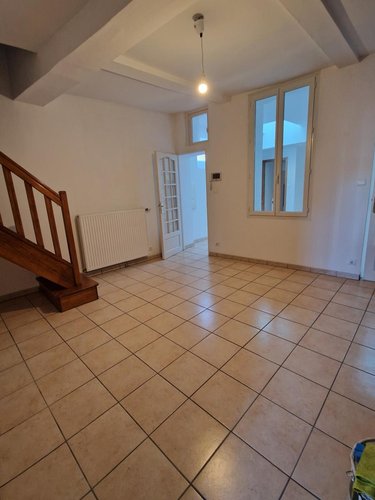 Location appartement Cambrai 59400 Nord 100 m2  770 euros