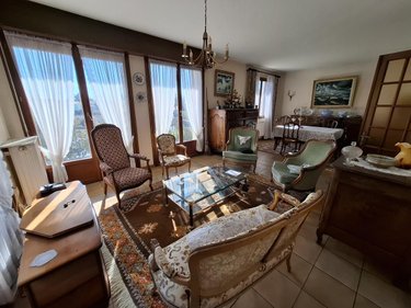 Maison a vendre Saintes 17100 Charente-Maritime 169 m2 6 pièces 280000 euros