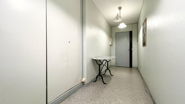Fonds et murs commerciaux a vendre Loos 59120 Nord 44 m2  149000 euros