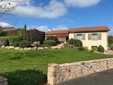 Maison a vendre Pont-du-Château 63430 Puy-de-Dôme 122 m2 7 pièces 440000 euros