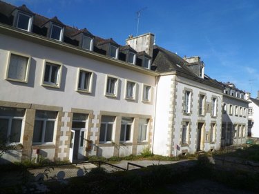 Immeuble a vendre Guémené-sur-Scorff 56160 Morbihan 600 m2  194580 euros