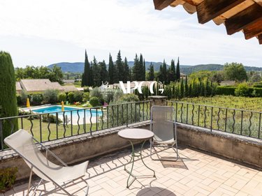 Maison a vendre Vaison-la-Romaine 84110 Vaucluse 300 m2 10 pièces 890000 euros