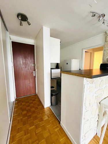 Location appartement Reims 51100 Marne 39 m2 1 pièce 735 euros