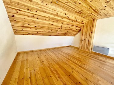 Location appartement Saint-Chély-d'Apcher 48200 Lozère 42 m2  440 euros