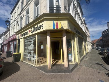 Location fonds et murs commerciaux Cambrai 59400 Nord 110 m2  1400 euros