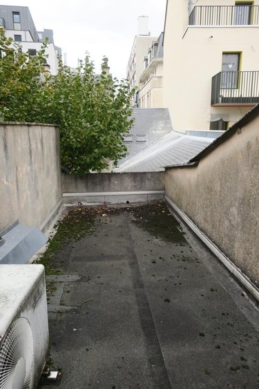 Immeuble a vendre Bourges 18000 Cher 310 m2  374400 euros