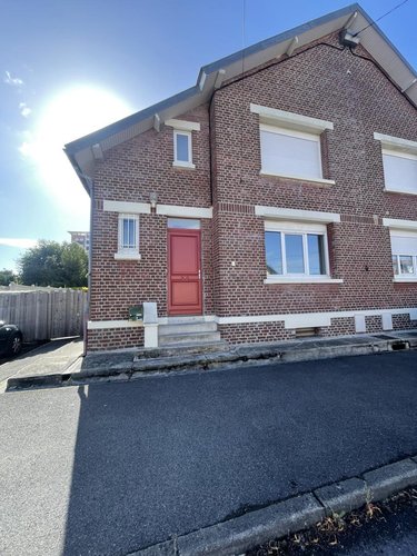 Location maison Amiens 80000 Somme 74 m2 5 pièces 841 euros