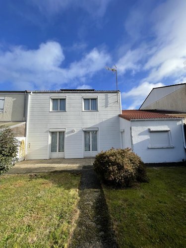 Maison a vendre Cholet 49300 Maine-et-Loire 100 m2 4 pièces 168000 euros