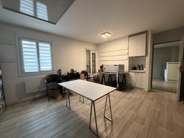 Fonds et murs commerciaux a vendre Amiens 80000 Somme 134 m2  351750 euros