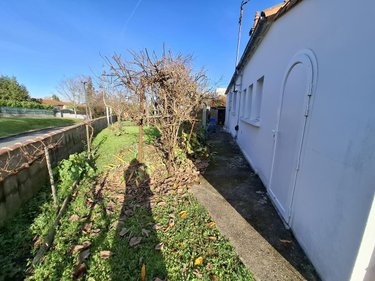 Maison a vendre Saintes 17100 Charente-Maritime 80 m2 5 pièces 141642 euros
