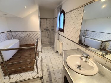 Maison a vendre Saint-Paul-Trois-Châteaux 26130 Drôme 220 m2 8 pièces 620000 euros