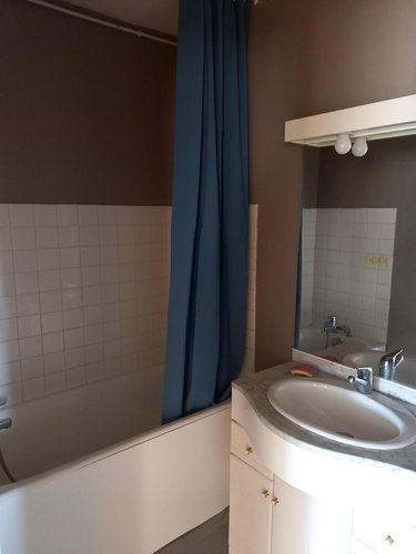 Location appartement Cusset 03300 Allier 74 m2 4 pièces 765 euros