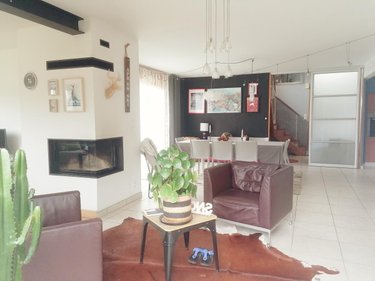 Maison a vendre Plouvorn 29420 Finistère 172 m2 9 pièces 299575 euros