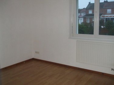 Location maison Saint-Nicolas 62223 Pas-de-Calais 93 m2 5 pièces 860 euros