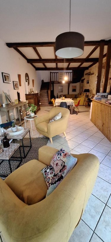 Maison a vendre Vic-Fezensac 32190 Gers 300 m2 10 pièces 296000 euros