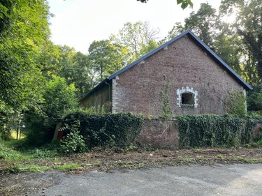 Fonds et murs commerciaux a vendre Arras 62000 Pas-de-Calais 400 m2  260000 euros