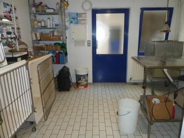 Location fonds et murs commerciaux Cambrai 59400 Nord 187 m2  1850 euros