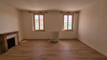 Location maison Neuville-sur-Sarthe 72190 Sarthe 161 m2  1600 euros