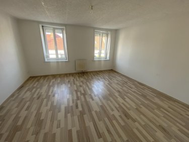 Location appartement La Capelle-lès-Boulogne 62360 Pas-de-Calais 76 m2 3 pièces 650 euros