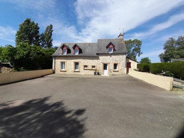 Maison a vendre La-Bazouge-de-Chemeré 53170 Mayenne 138 m2 8 pièces 197775 euros