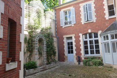 Maison a vendre Bourges 18000 Cher 341 m2 11 pièces 540800 euros