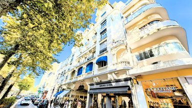 Appartement a vendre Vichy 03200 Allier 135 m2  377280 euros
