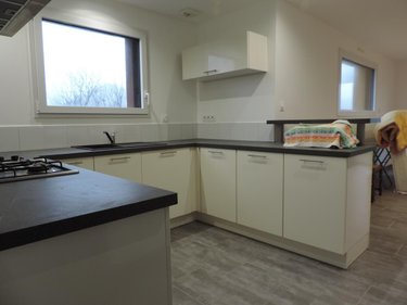 Location maison Saint-Bihy 22800 Côtes-d'Armor 117 m2 5 pièces 950 euros