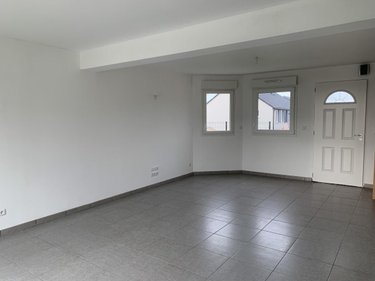 Location maison Tilloy-lès-Mofflaines 62217 Pas-de-Calais 106 m2 4 pièces 1160 euros
