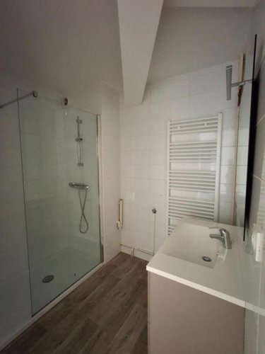 Location appartement Vichy 03200 Allier 42 m2 1 pièce 479 euros