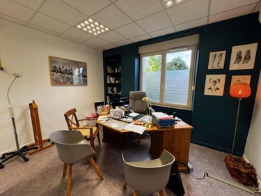 Location fonds et murs commerciaux Dole 39100 Jura 15 m2  480 euros