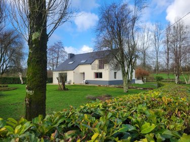 Maison a vendre Spézet 29540 Finistère 154 m2 6 pièces 283660 euros