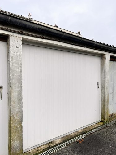 Garage et parking a vendre Brest 29200 Finistère 13 m2  37000 euros