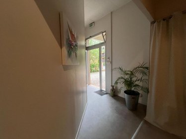 Location fonds et murs commerciaux Le Rheu 35650 Ille-et-Vilaine 40 m2  701 euros