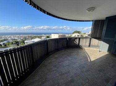 Appartement a vendre Saint-Denis 97400 Réunion 64 m2 3 pièces 254200 euros