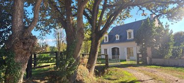Maison a vendre Soulaire-et-Bourg 49460 Maine-et-Loire 138 m2 5 pièces 325450 euros