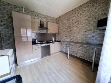 Fonds et murs commerciaux a vendre Auchel 62260 Pas-de-Calais 107 m2  108000 euros